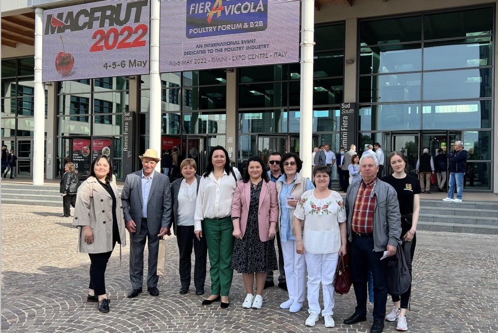Un grup de producători, cu suportul UCIP IFAD, au participat la expoziția Macfrut 2022